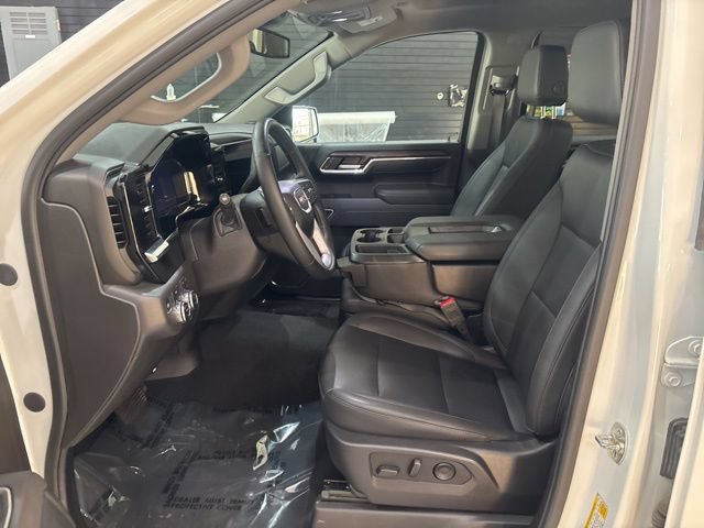 Used 2025 GMC Sierra 1500 SLT AWD/4WD image 12