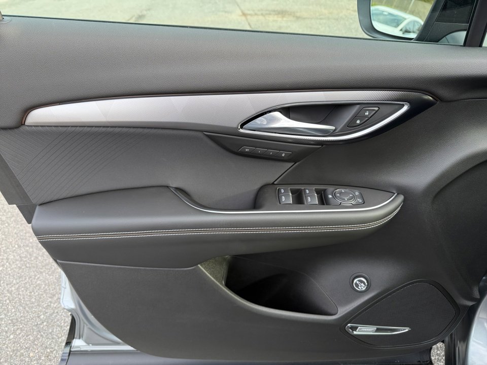 New 2026 Buick Envision Sport Touring image 15