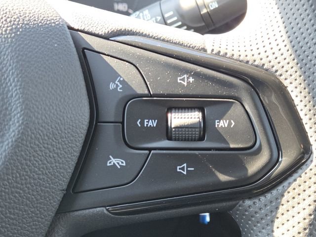 New 2026 Chevrolet Trax LS w/ LS Convenience Package image 13