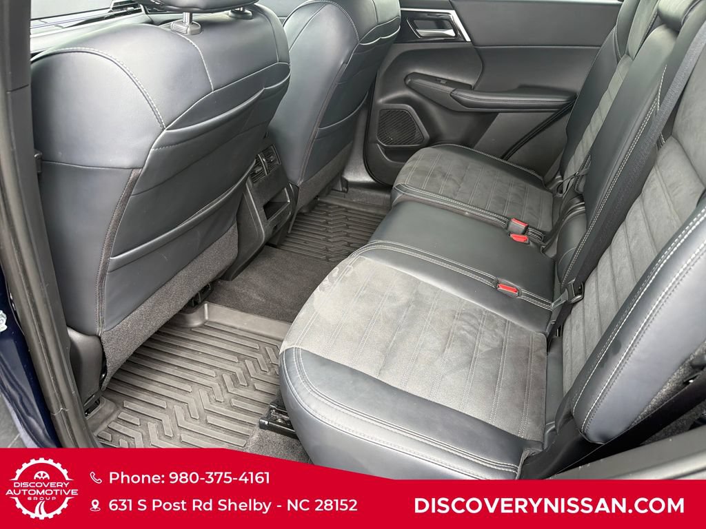 Used 2024 Mitsubishi Outlander SE AWD/4WD image 29