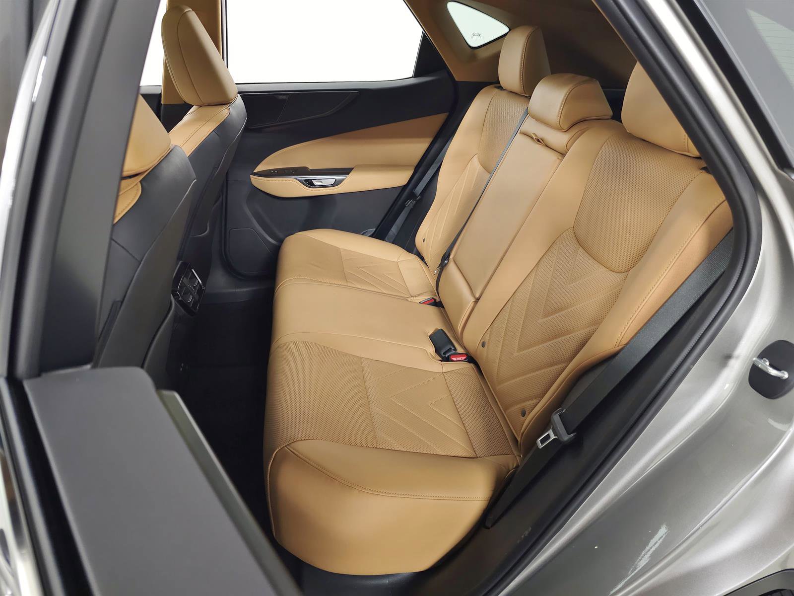 Certified 2025 Lexus NX 350 AWD w/ Cold Area Package image 37