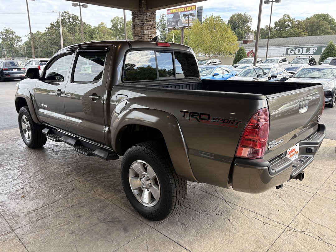 Used 2014 Toyota Tacoma 4x4 Double Cab w/ TRD Sport Package image 8