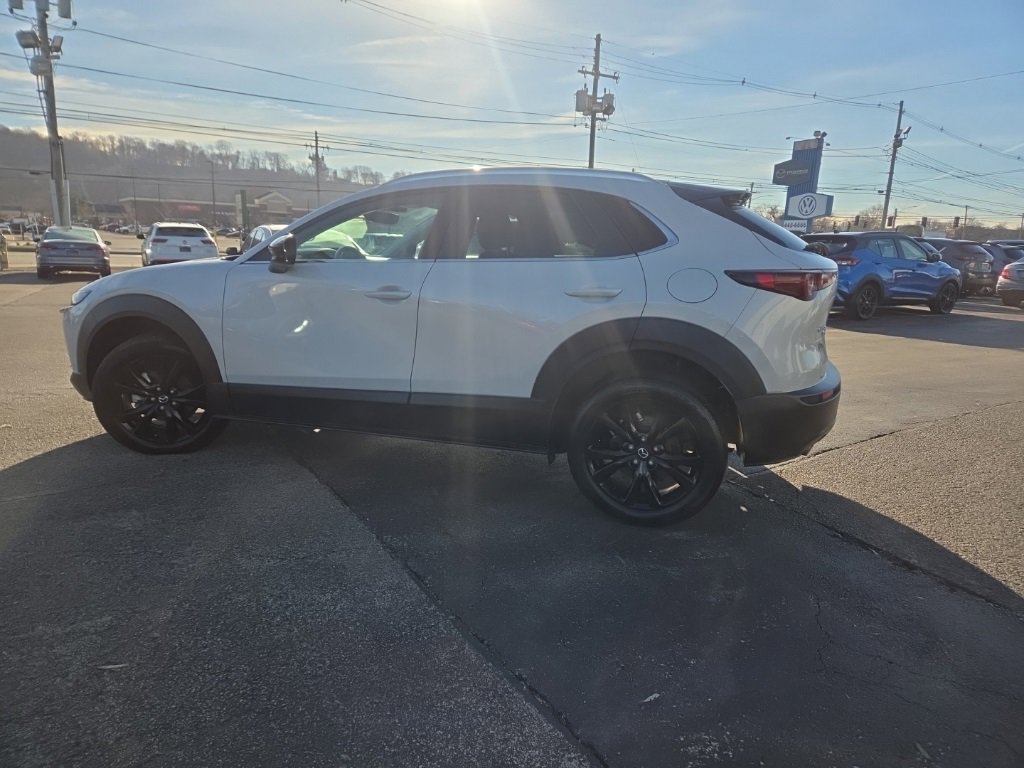 Used 2024 MAZDA CX-30 AWD 2.5 S w/ Select Sport Pkg image 4