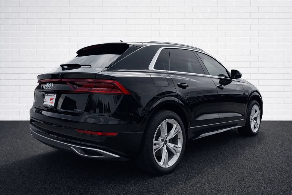 Used 2021 Audi Q8 Premium Plus w/ Premium Plus Package AWD/4WD image 4
