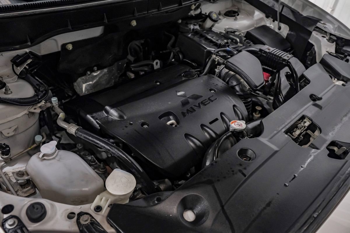 Used 2018 Mitsubishi Outlander Sport SE FWD image 42