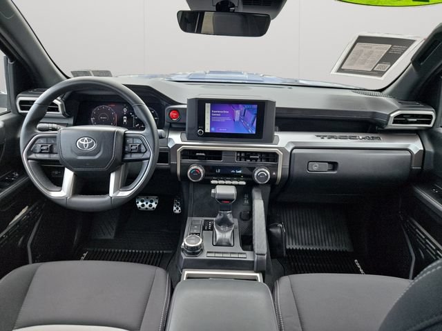 Certified 2025 Toyota Tacoma TRD Sport AWD/4WD image 16