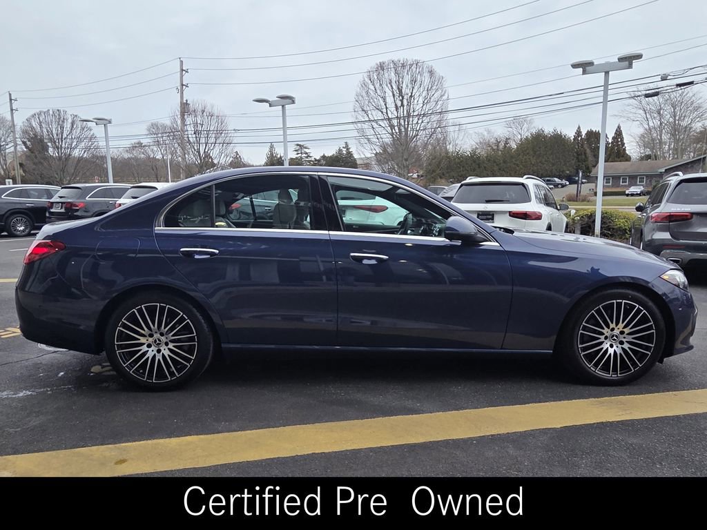 Used 2025 Mercedes-Benz C 300 4MATIC Sedan image 6