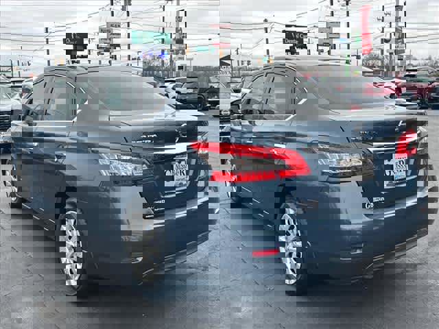 Used 2014 Nissan Sentra S image 5