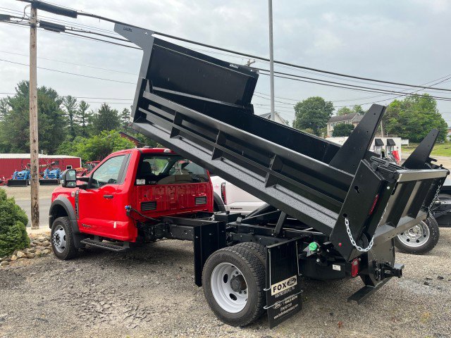 New 2025 Ford F550 4x4 Regular Cab Super Duty image 7