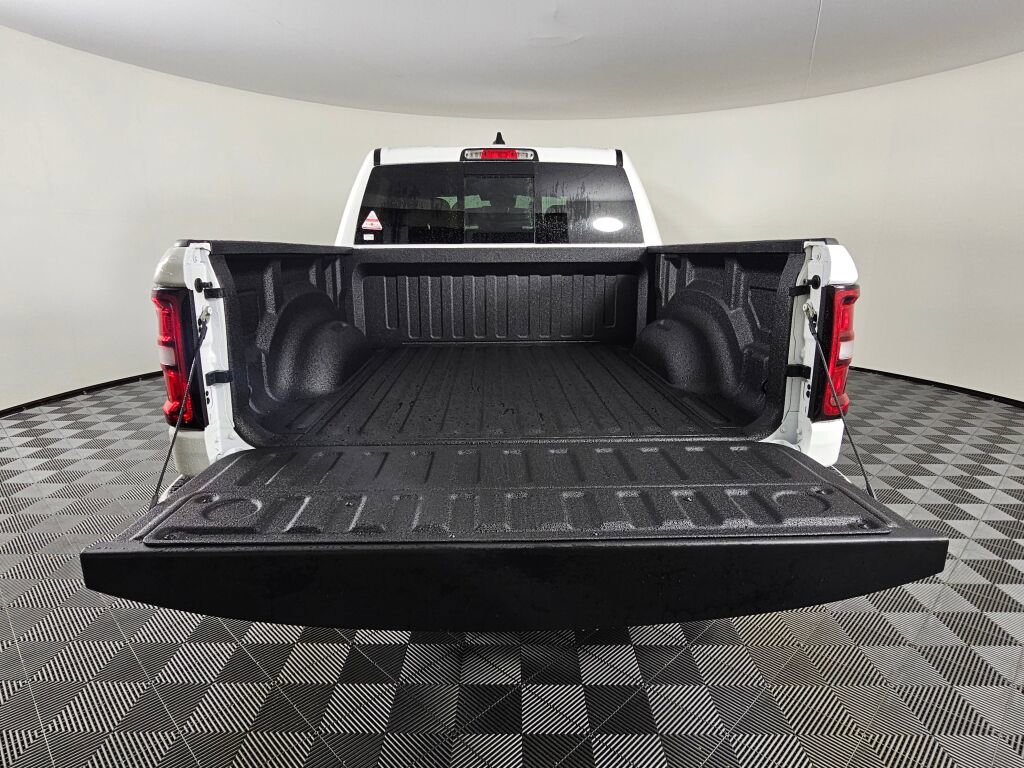 New 2026 RAM 1500 Express image 16