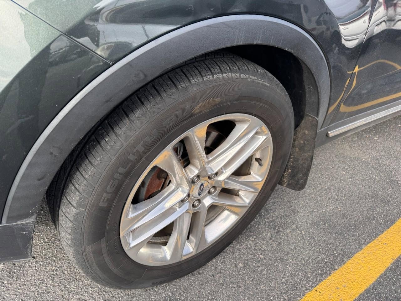 Used 2016 Ford Explorer Limited image 5