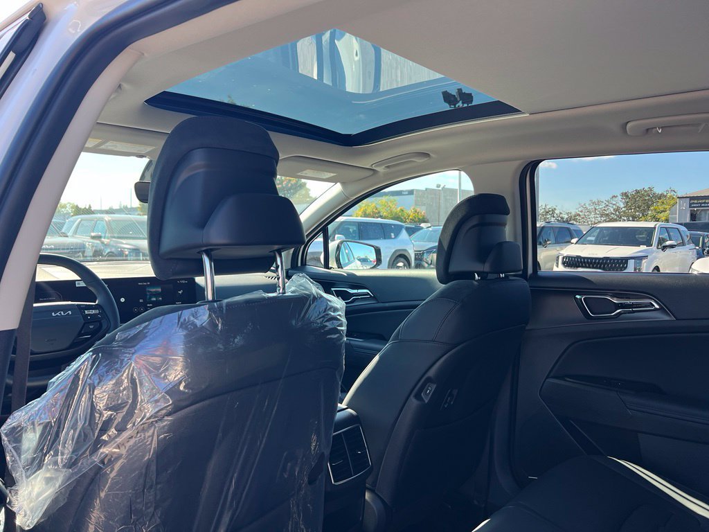New 2027 Kia Sportage SX Prestige AWD/4WD image 11