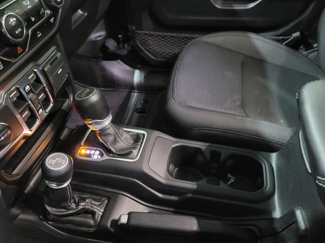 Used 2021 Jeep Wrangler Unlimited Sahara w/ Cold Weather Group image 33