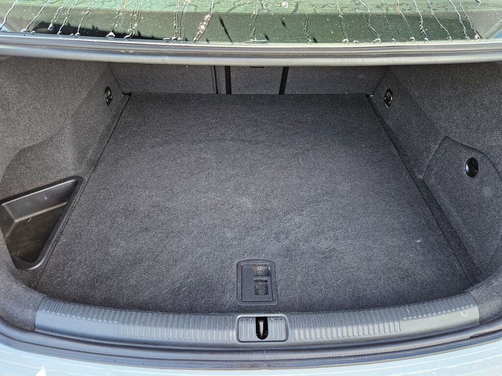 Used 2018 Audi A3 2.0T Premium image 9