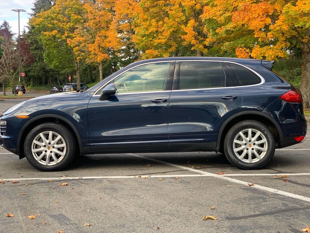 Used 2012 Porsche Cayenne image 21