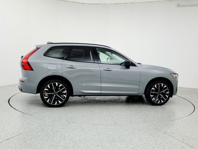 New 2026 Volvo XC60 B5 Ultra w/ Protection Package Premier image 4
