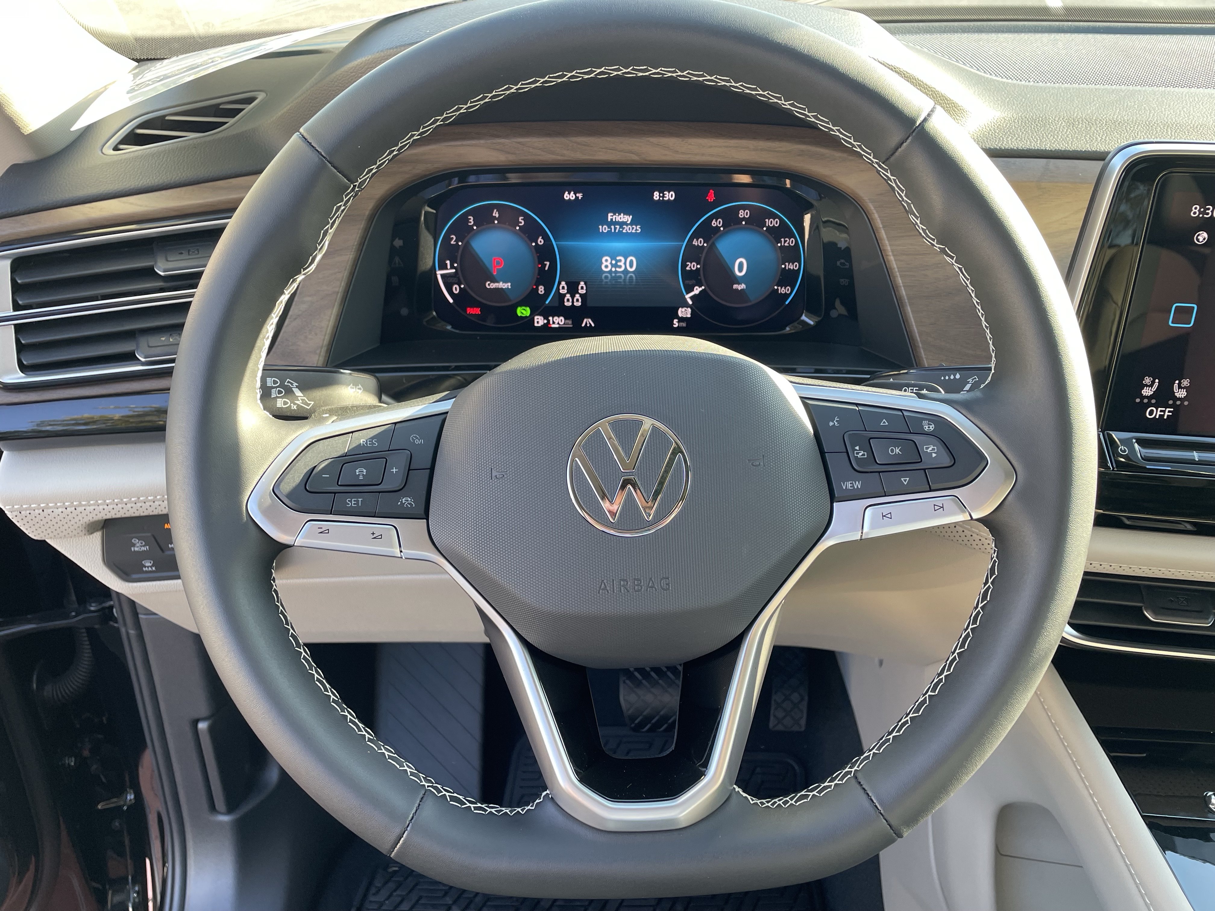 New 2026 Volkswagen Atlas SE FWD image 16