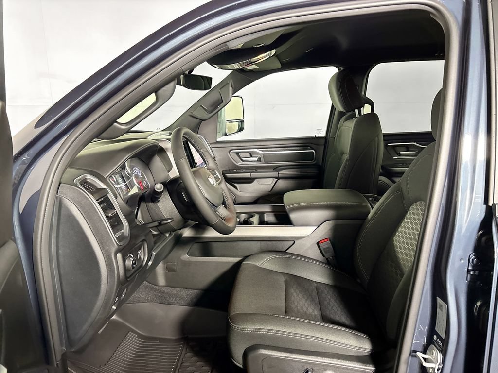 New 2026 RAM 1500 Big Horn AWD/4WD image 11