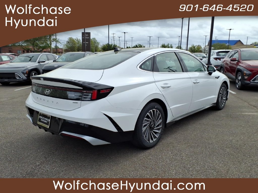 Used 2026 Hyundai Sonata SEL FWD image 5