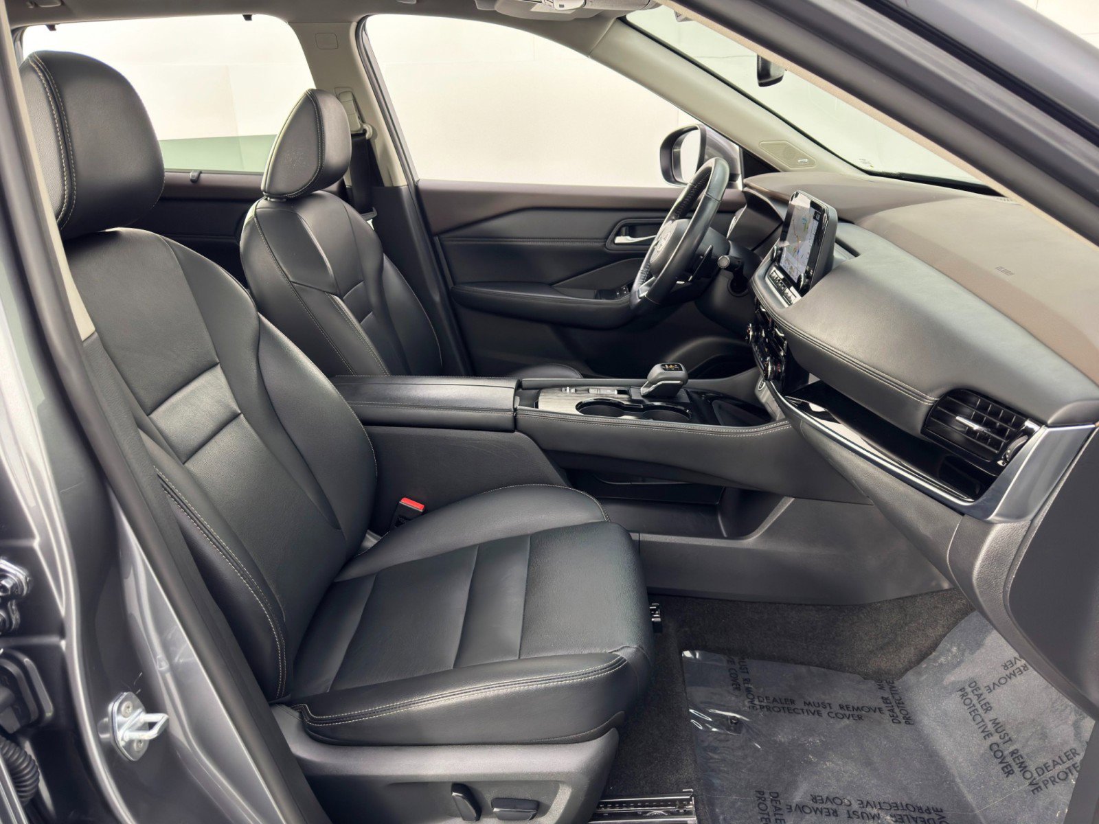 Used 2023 Nissan Rogue SL w/ SL Premium Package FWD image 14