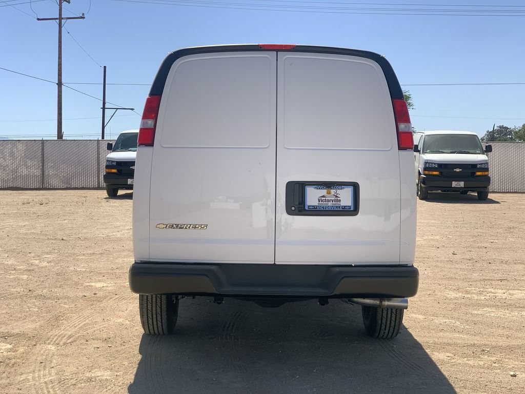 New 2026 Chevrolet Express 2500 RWD image 5