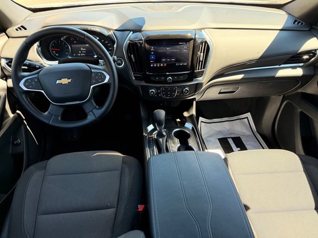 Used 2023 Chevrolet Traverse LT w/ LPO, Cargo Package AWD/4WD image 9