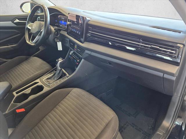 Used 2025 Volkswagen Jetta S FWD image 26