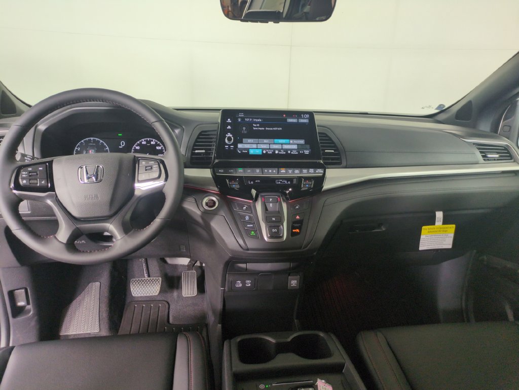 New 2027 Honda Odyssey Sport-L image 14