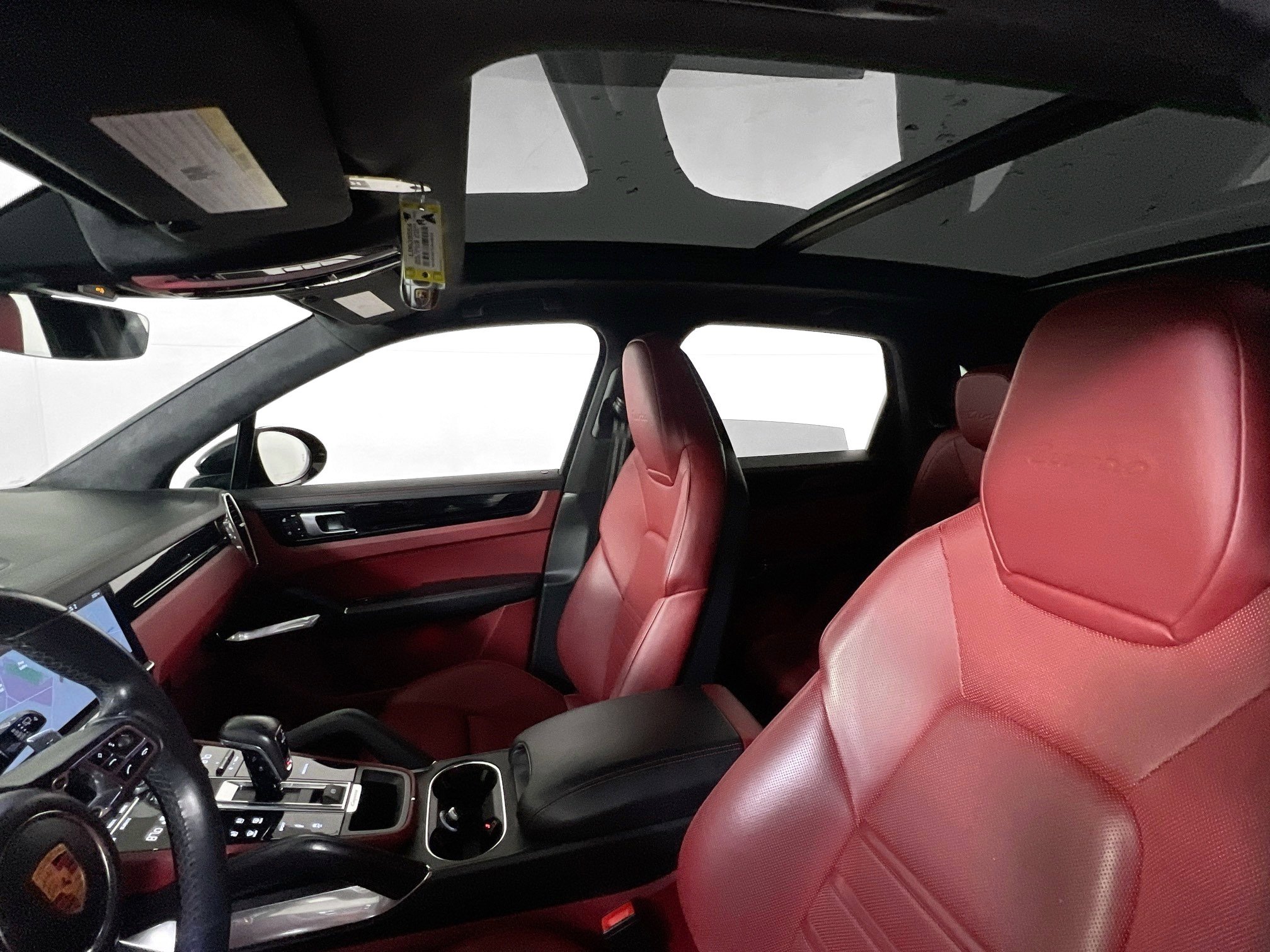 Used 2020 Porsche Cayenne Turbo AWD/4WD image 21