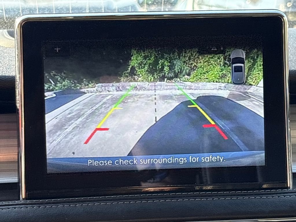 Used 2021 Lincoln Corsair AWD w/ Premium Package image 28