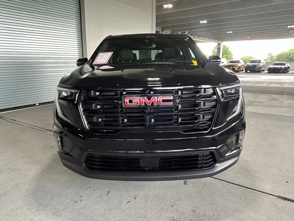 Used 2024 GMC Acadia Elevation w/ Black Edition FWD image 8