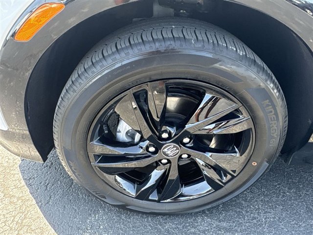Certified 2025 Buick Encore GX Sport Touring w/ Comfort Package FWD image 31