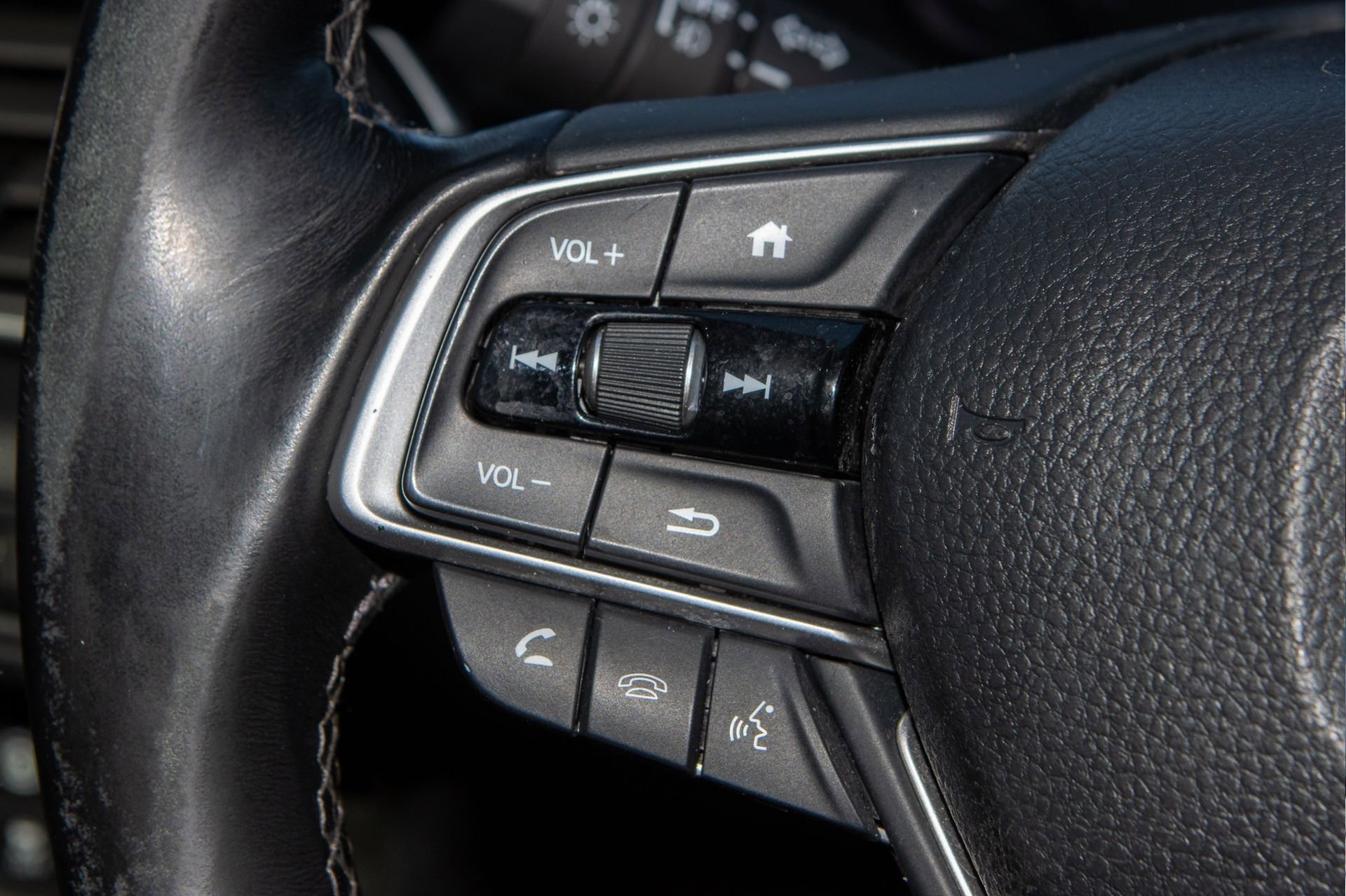 Certified 2019 Honda Accord EX-L image 33