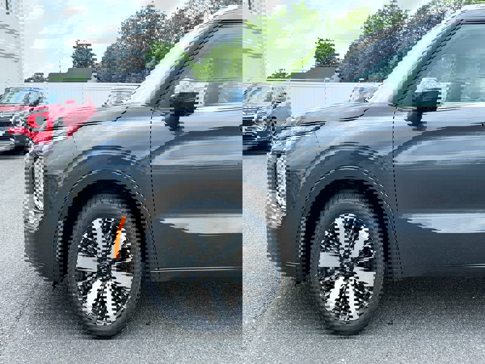 New 2025 Mitsubishi Outlander AWD image 17