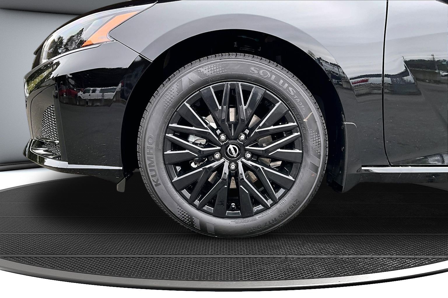 New 2026 Nissan Altima 2.5 SV AWD/4WD image 13