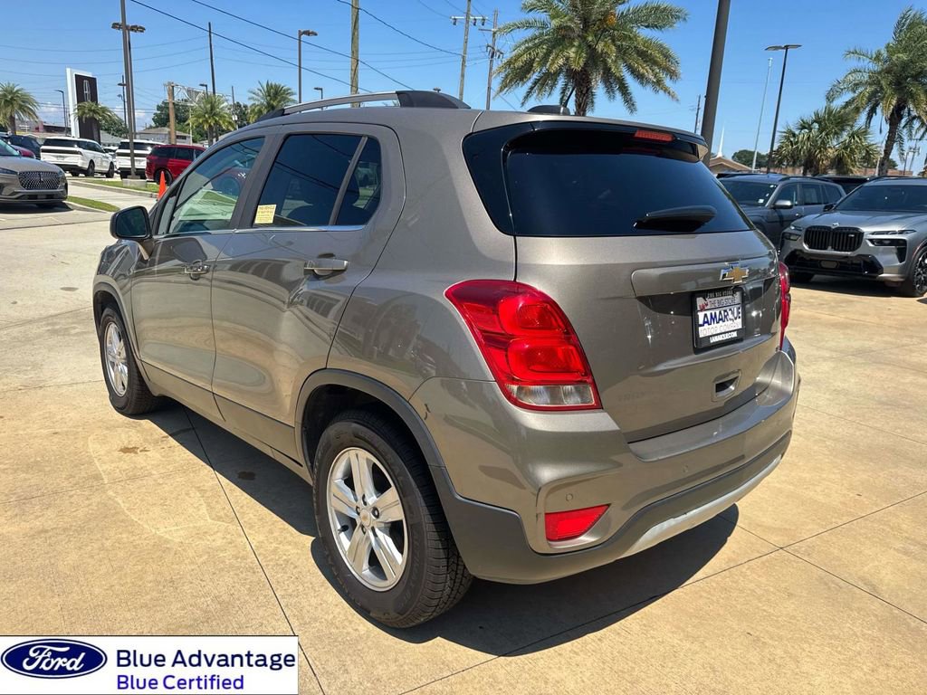 Used 2020 Chevrolet Trax LT w/ Driver Confidence Package FWD image 7