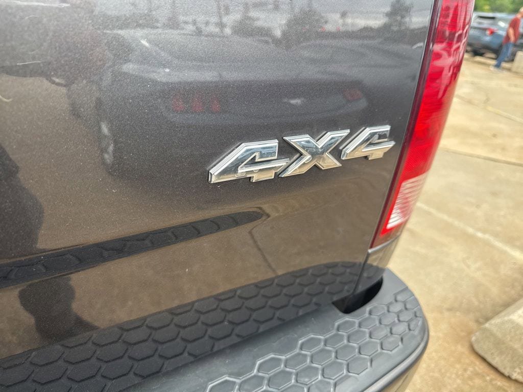 Used 2019 RAM 1500 Express w/ Express Value Package AWD/4WD image 6