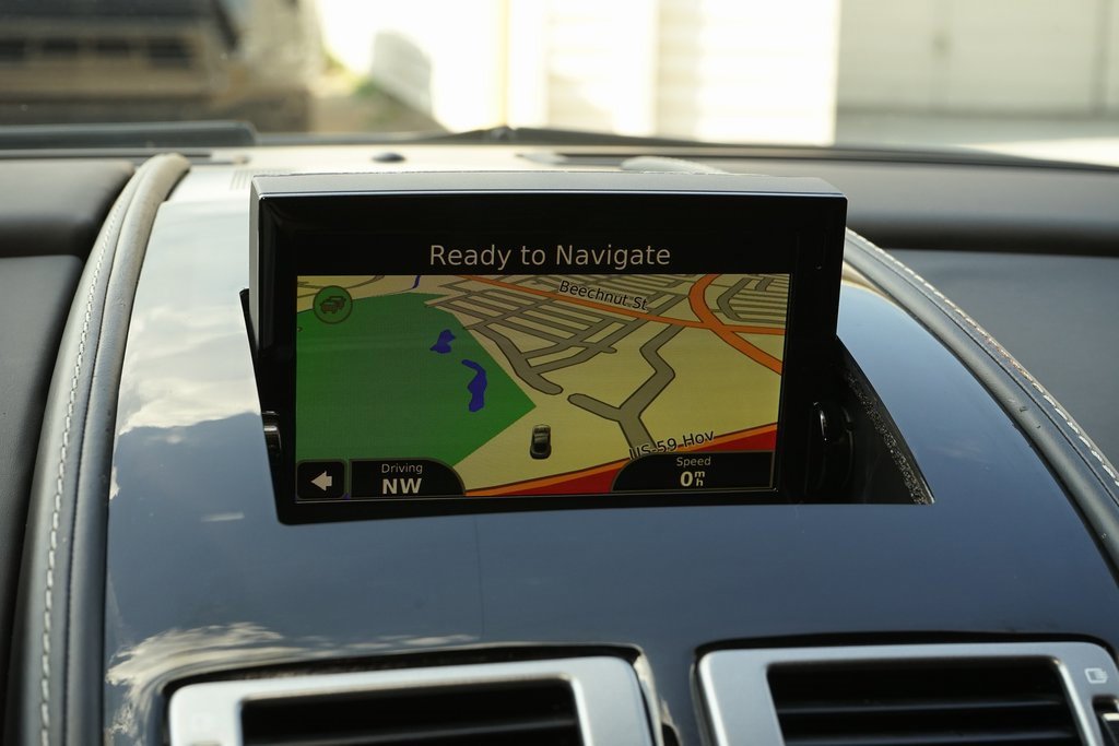 Used 2012 Aston Martin Rapide image 14