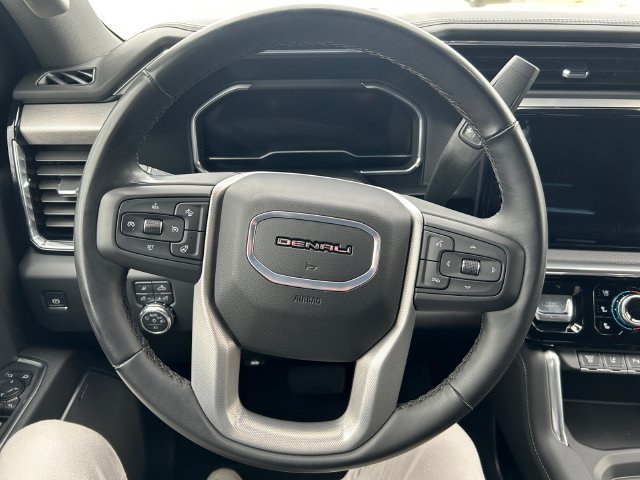 Used 2024 GMC Sierra 2500 Denali w/ Denali Reserve Package AWD/4WD image 22