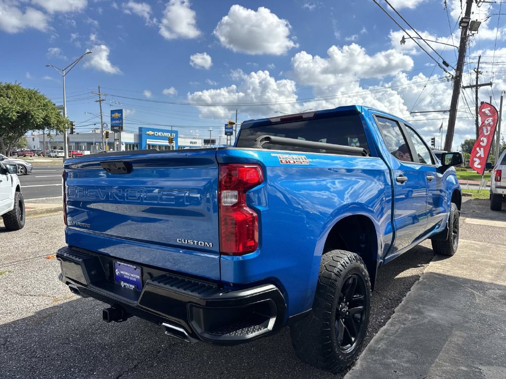 Used 2022 Chevrolet Silverado 1500 Custom Trail Boss AWD/4WD image 8