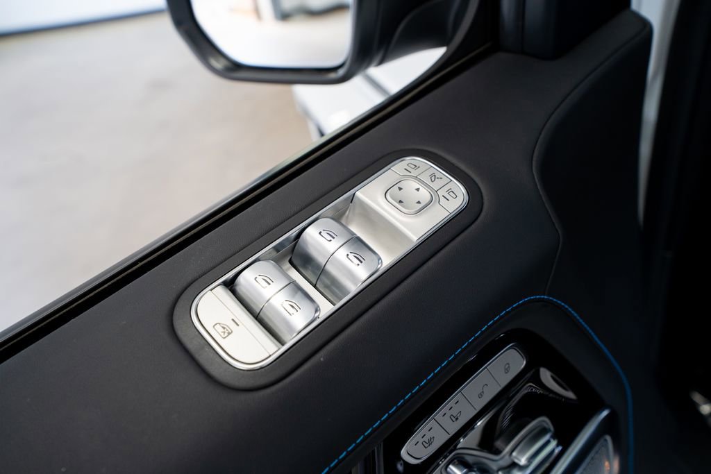 Used 2025 Mercedes-Benz G 580 w/ EQ Technology image 23
