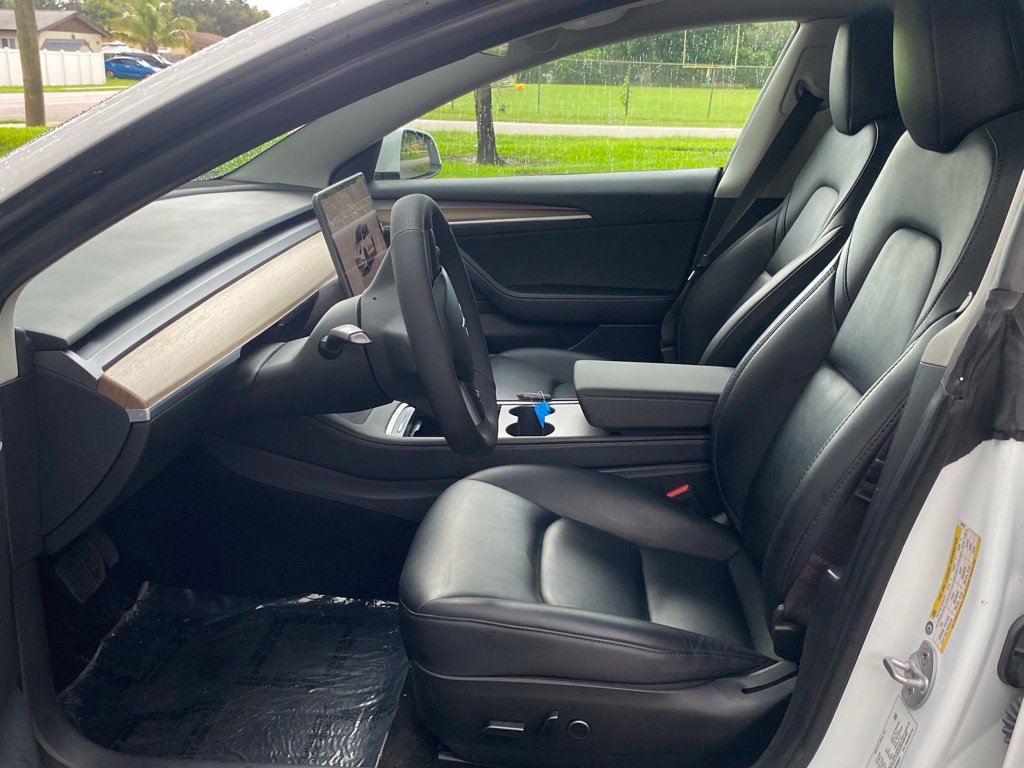 Used 2023 Tesla Model 3 Standard Range RWD image 17