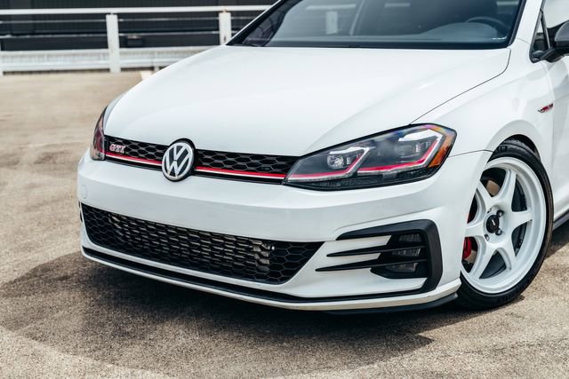 Used 2019 Volkswagen GTI SE FWD image 24