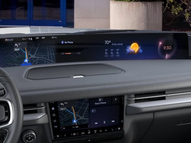 New 2026 Lincoln Navigator L Premier AWD/4WD image 28