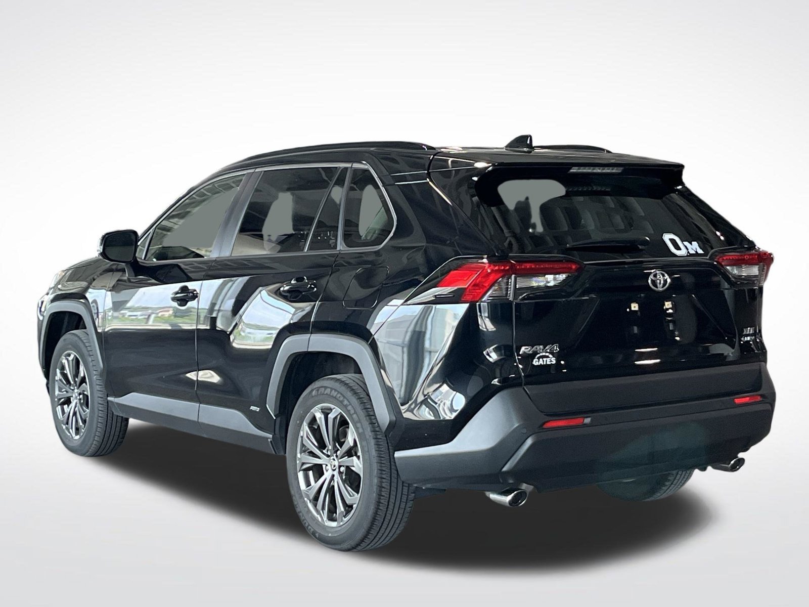Used 2025 Toyota RAV4 XLE Premium w/ Weather Package AWD/4WD image 7