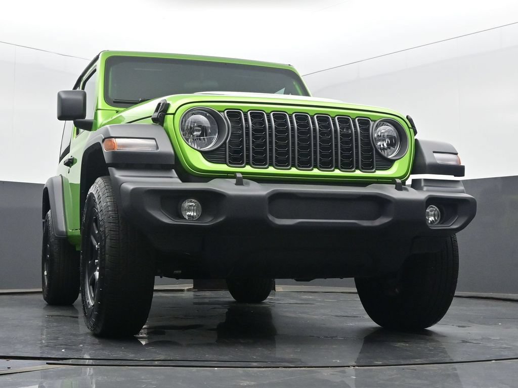 Used 2025 Jeep Wrangler Sport AWD/4WD image 50