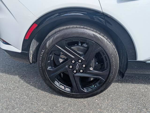 Certified 2024 Chevrolet Equinox EV RS FWD image 11