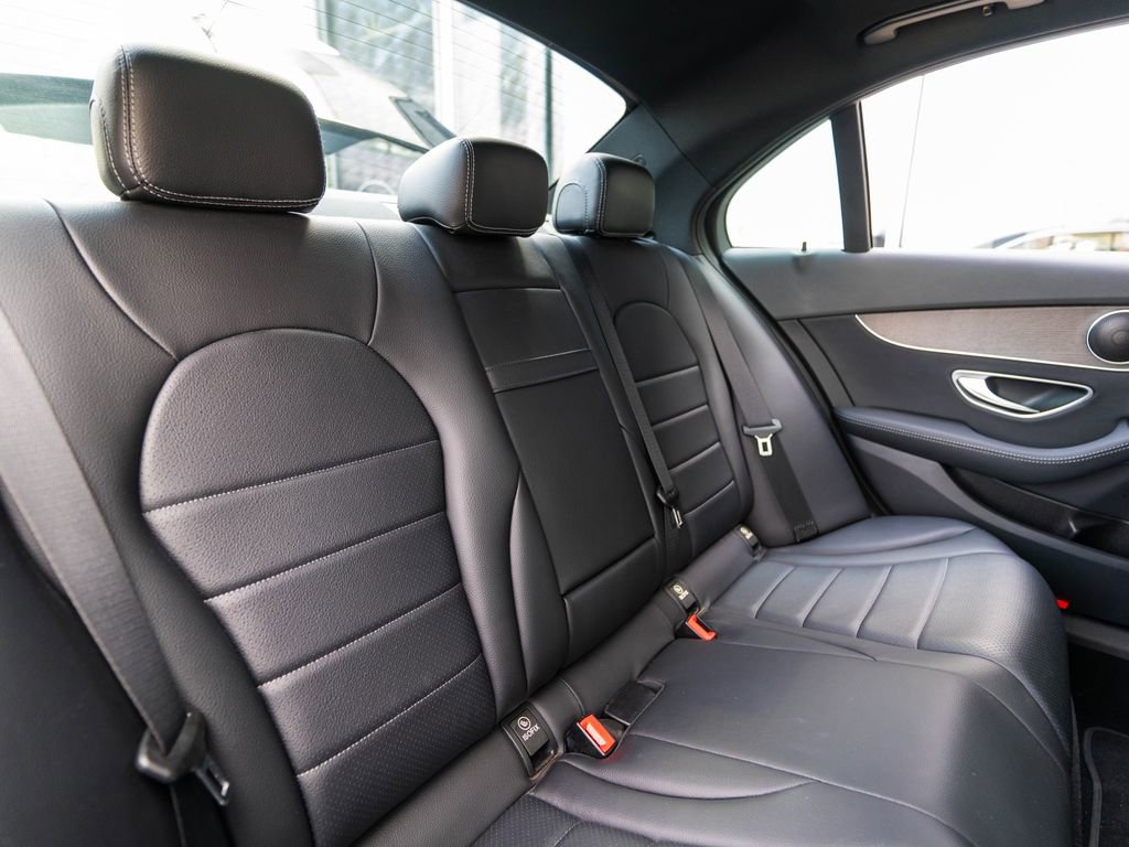 Used 2019 Mercedes-Benz C 300 Sedan image 33