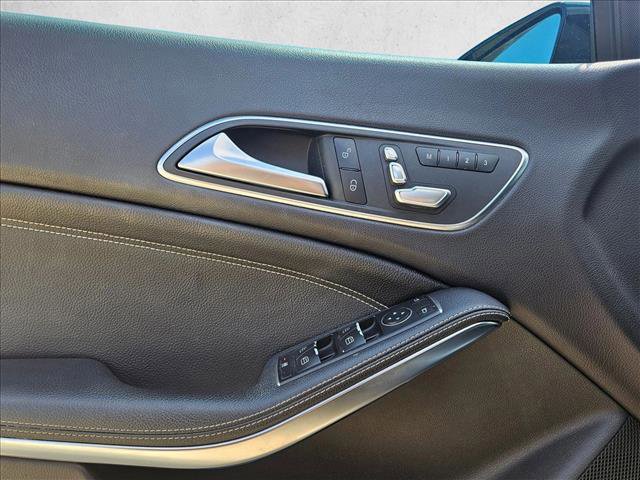 Used 2018 Mercedes-Benz CLA 250 image 13