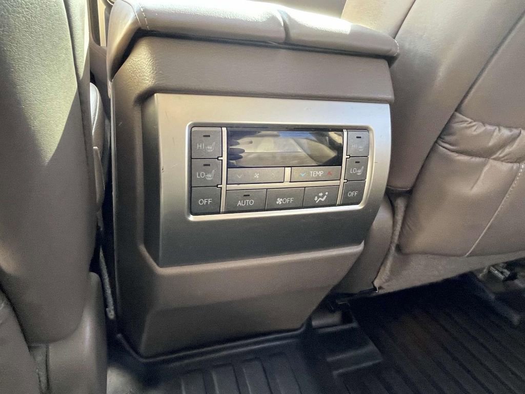 Used 2017 Lexus GX 460 Premium image 13